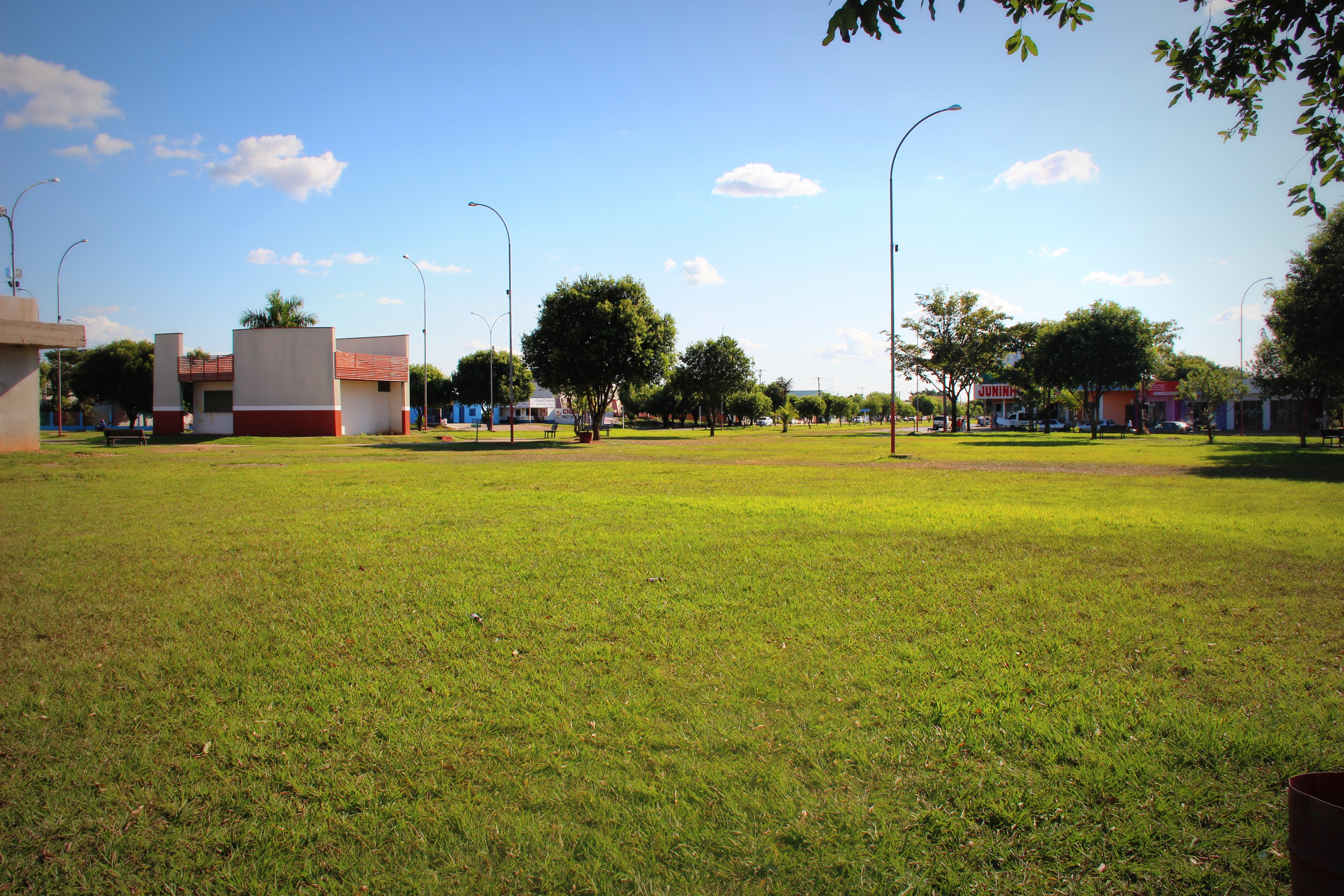 PRAÇA P 18