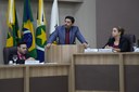 Célio Garcia pede construção de calçada e banheiros públicos