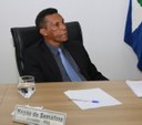 Vereador Negão do Semáforo apresenta proposta de arborização em rotatória